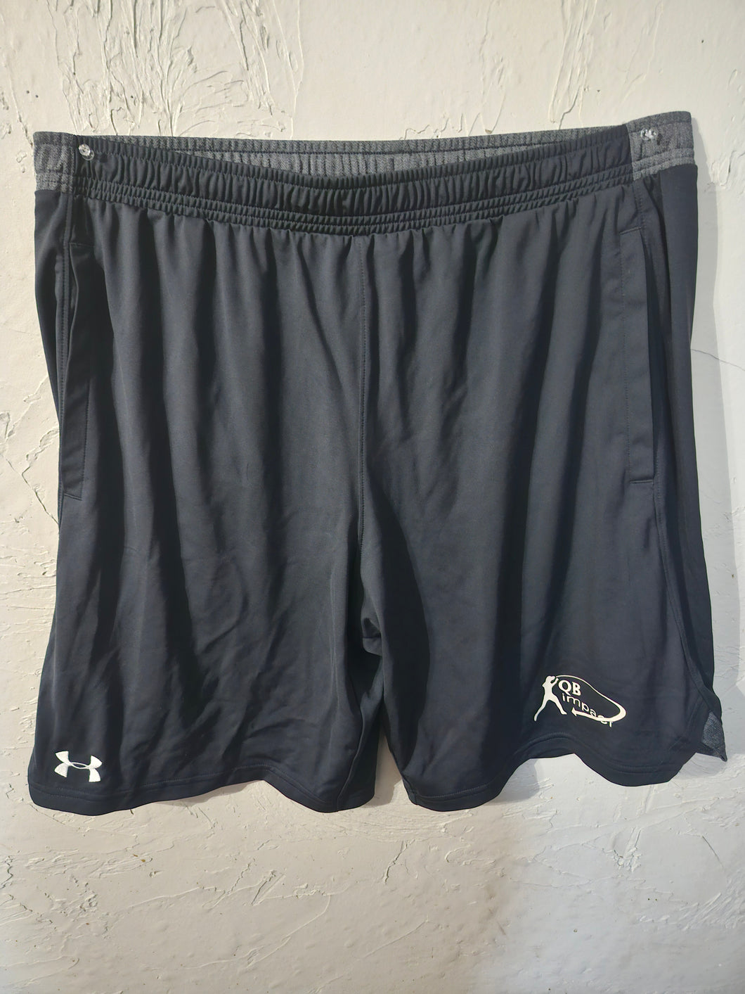 Small Swoop Gray Shorts UA